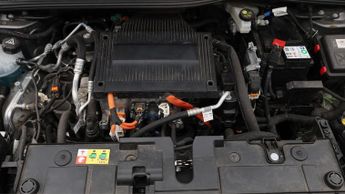 Citroen e-C4 SHINE PLUS