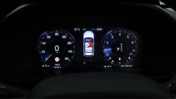 Volvo XC40 B4 INSCRIPTION PRO
