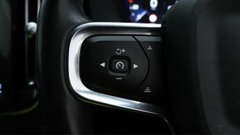 Volvo XC40 B4 INSCRIPTION PRO