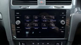Volkswagen e-Golf E-GOLF