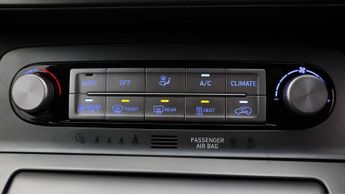Hyundai KONA PREMIUM
