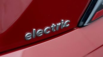 Hyundai KONA PREMIUM