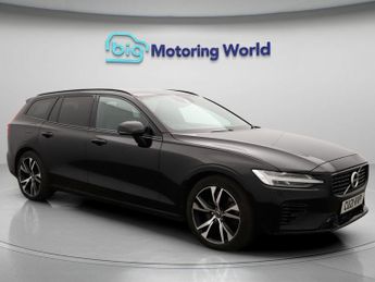 Volvo V60 RECHARGE T6 R-DESIGN AWD