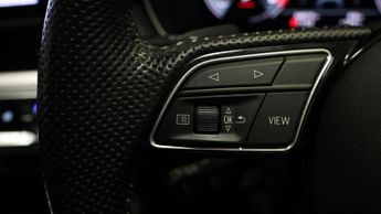 Audi A4 TFSI S LINE