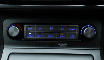Hyundai KONA PREMIUM