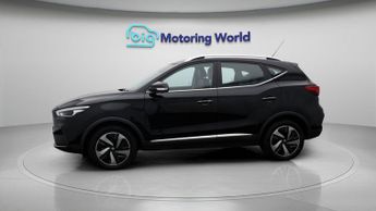 MG MG ZS TROPHY CONNECT