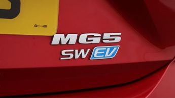 MG MG5 EXCITE