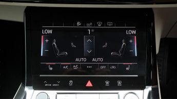 Audi e-tron QUATTRO BASE