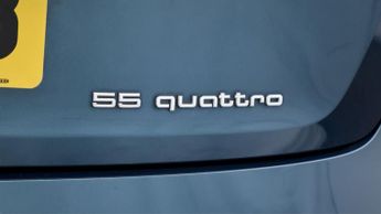 Audi e-tron QUATTRO BASE