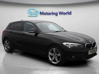 BMW 118 118I SPORT