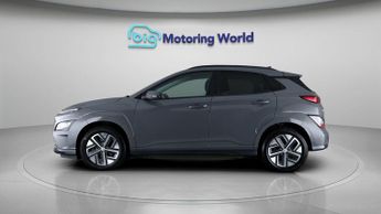 Hyundai KONA PREMIUM