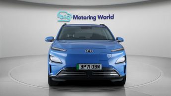 Hyundai KONA PREMIUM