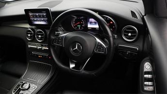 Mercedes-Benz GLC GLC 250 4MATIC AMG LINE