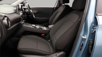 Hyundai KONA PREMIUM