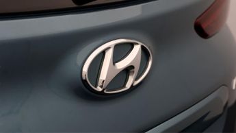 Hyundai KONA PREMIUM