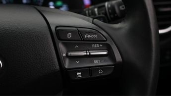 Hyundai KONA PREMIUM