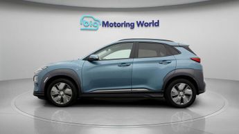 Hyundai KONA PREMIUM