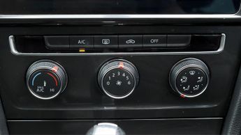Volkswagen Golf MATCH TSI EVO DSG