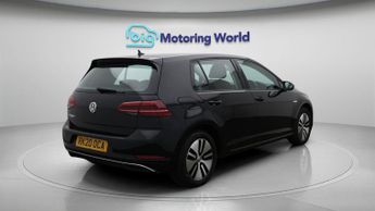 Volkswagen e-Golf E-GOLF