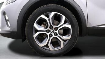 Renault Captur TECHNO E-TECH