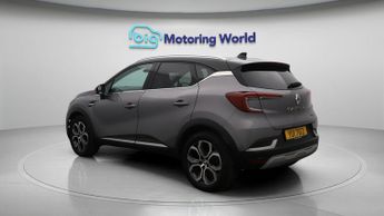 Renault Captur TECHNO E-TECH