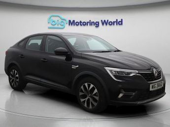 Renault Arkana ICONIC E-TECH