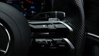 Mercedes-Benz E Class E 300 DE AMG LINE