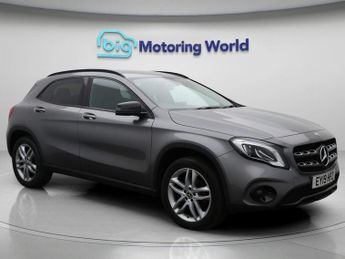 Mercedes GLA GLA 180 URBAN EDITION