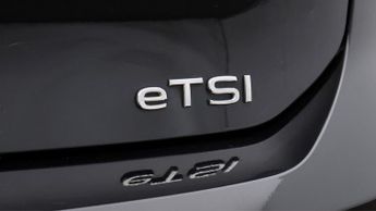 Volkswagen Golf STYLE ETSI DSG