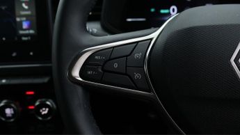 Renault Clio EVOLUTION E-TECH