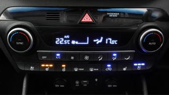 Hyundai TUCSON CRDI PREMIUM SE