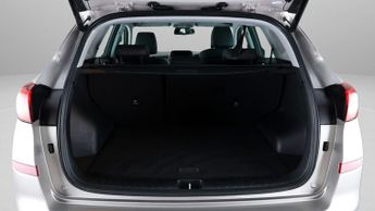Hyundai TUCSON CRDI PREMIUM SE
