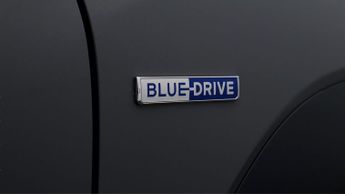 Hyundai KONA PREMIUM