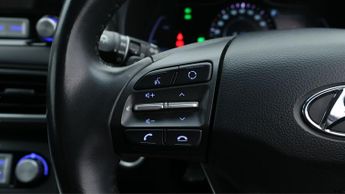 Hyundai KONA PREMIUM