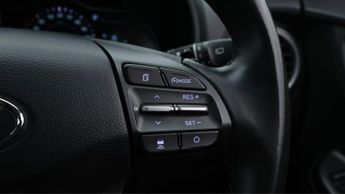 Hyundai KONA PREMIUM