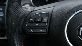 MG MG ZS TROPHY CONNECT