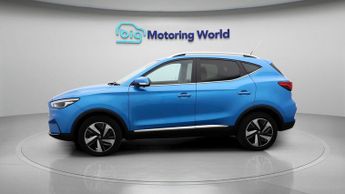 MG MG ZS TROPHY CONNECT