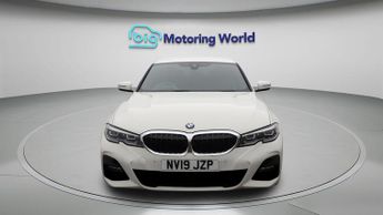 BMW 3 Series 320D M SPORT