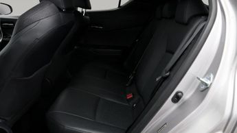 Toyota C-HR EXCEL