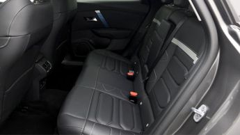 Citroen e-C4 SHINE PLUS