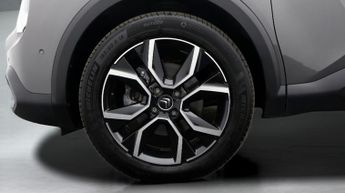 Citroen e-C4 SHINE PLUS