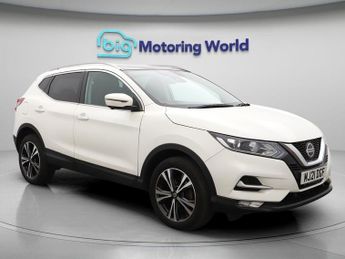 Nissan Qashqai DIG-T N-CONNECTA DCT