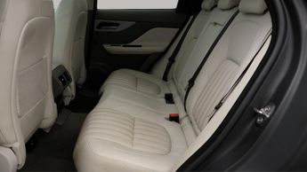 Jaguar F-PACE PORTFOLIO AWD