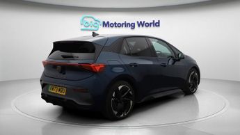 CUPRA Born V3