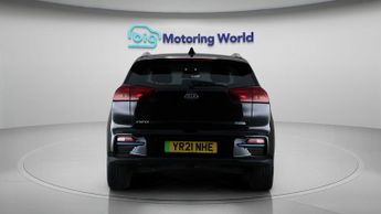 Kia Niro 4 PLUS