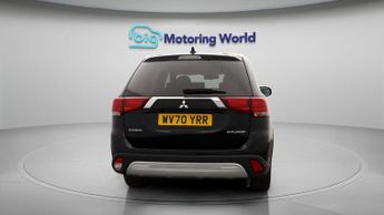 Mitsubishi Outlander DESIGN