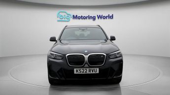 BMW iX3 M SPORT