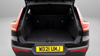 Volvo XC40 B5 R-DESIGN PRO AWD