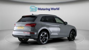 Audi Q5 TFSI QUATTRO S LINE BLACK EDITION