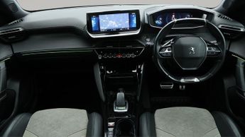 Peugeot E-2008 GT
